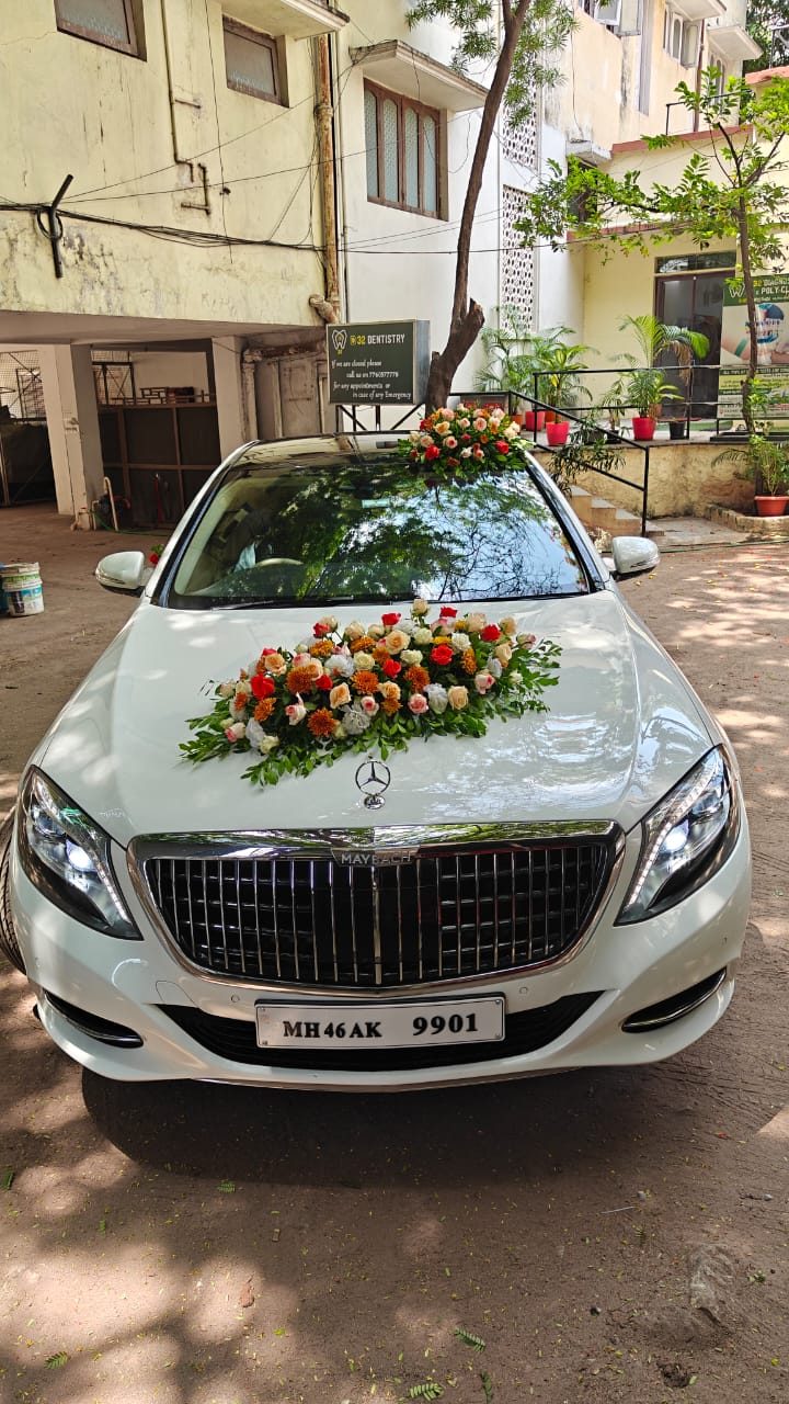 KD Travels luxury wedding car
